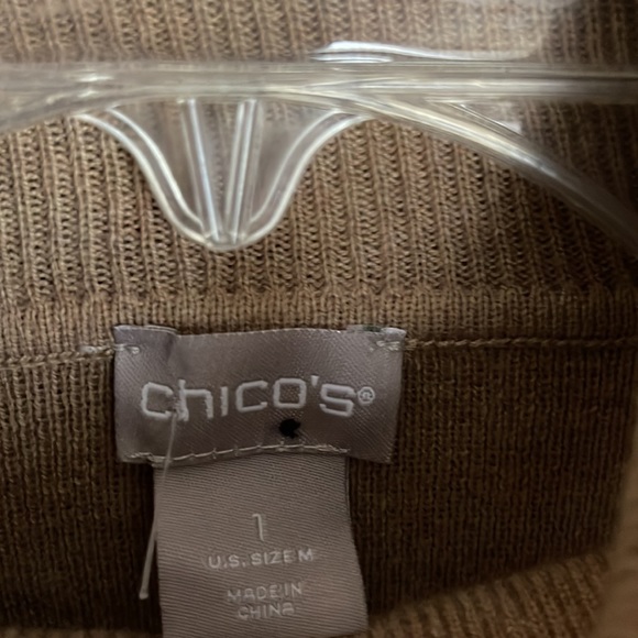Chico’s Size 1 Beautiful Camel Turtleneck Sweater NWOT $99  US Size 8 Last one - Picture 5 of 6